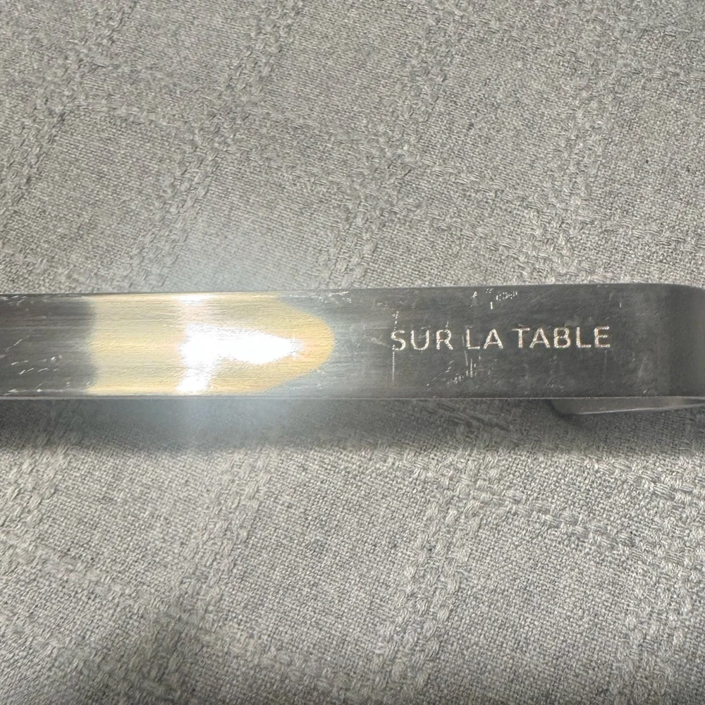 Sur la Table Ladle
